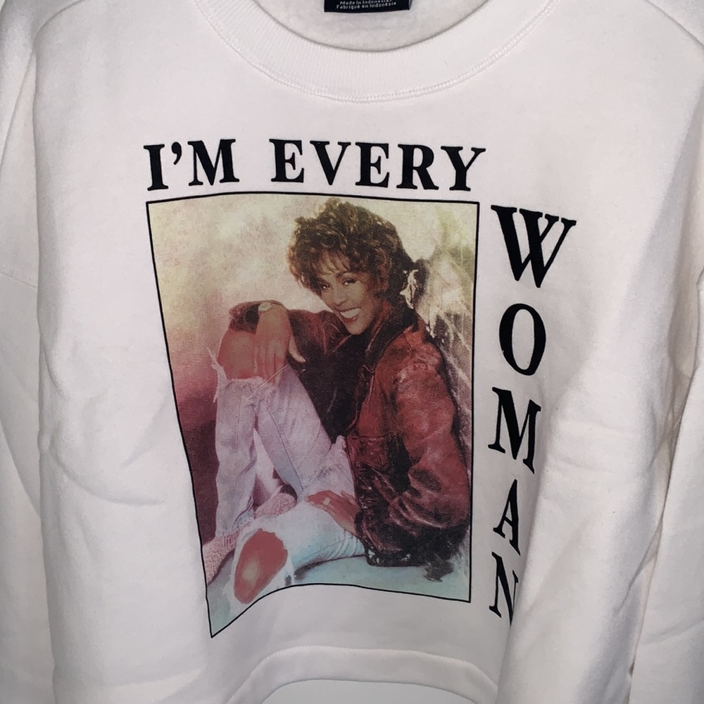 Whitney Houston Pullover Sweater Size small - Picture 5 of 6